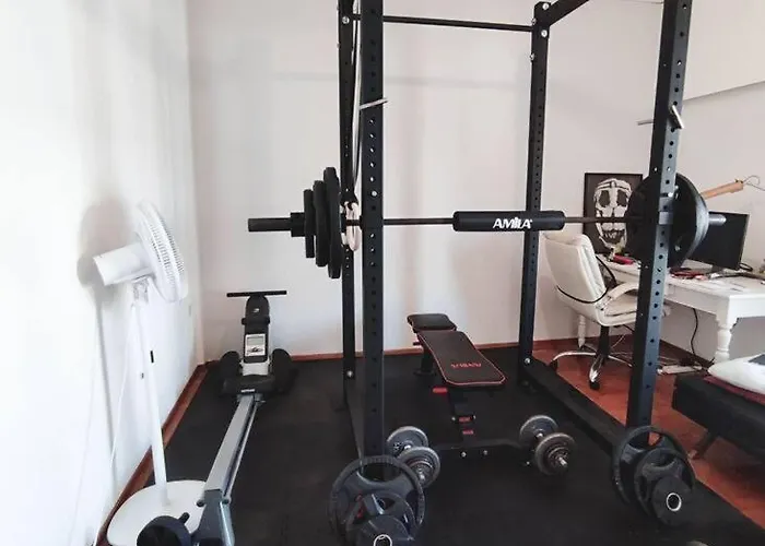 公寓 With Homegym, Next To The Main *